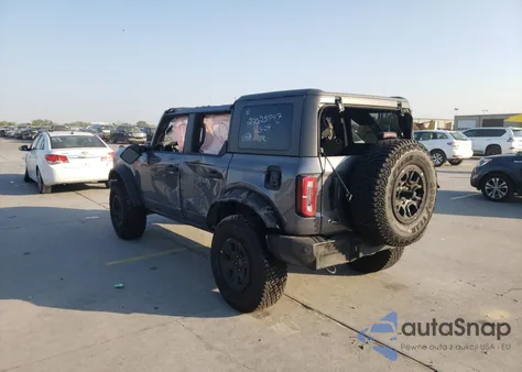 2022 Ford Bronco Base from USA, damaged, VIN 1FMEE5DP9NLA72991